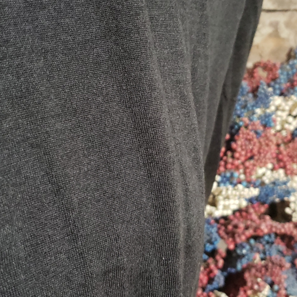 BRIONI CASHMERE, SILK, WOOL MIX VNECK SZ 52 - Picture 5 of 12